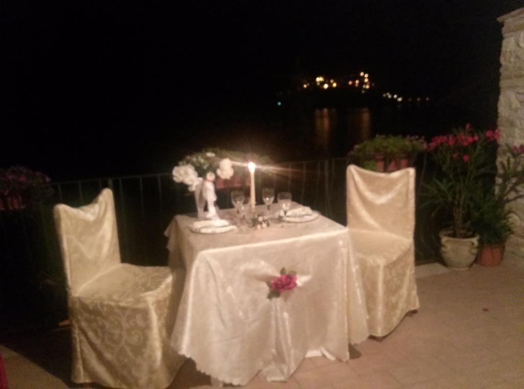 Colle di Tora B&B La Casetta Sul Lago المظهر الخارجي الصورة