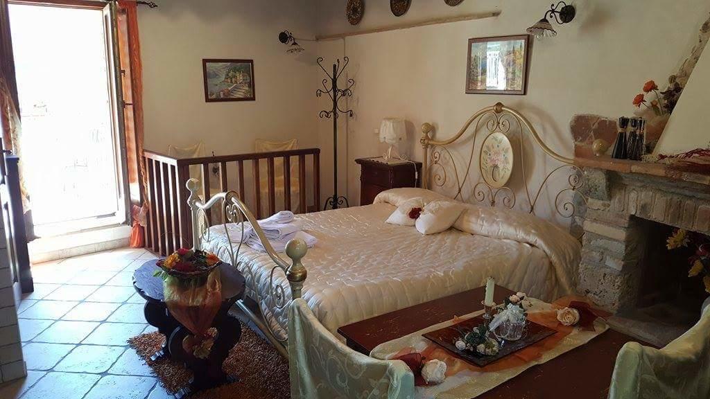 Colle di Tora B&B La Casetta Sul Lago المظهر الخارجي الصورة